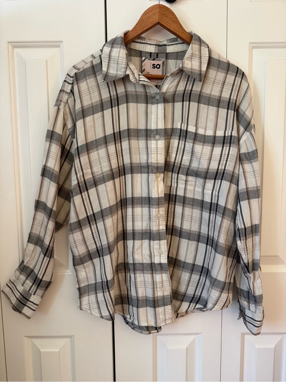 SO Plaid Button-Down Shirt in Cream and Gray